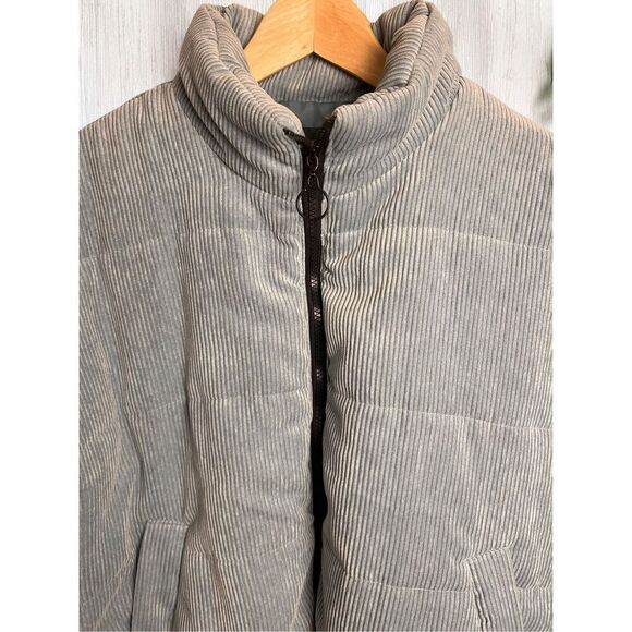 Wild Fable by Target Woman Light Blue Corduroy Puffer Bomber Jacket Coat Size L - Picture 3 of 12